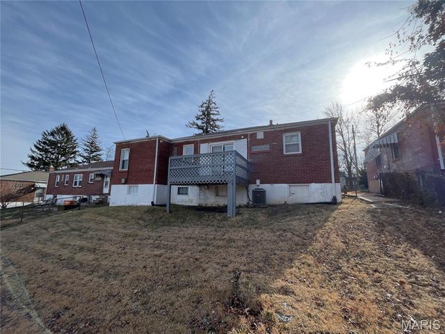 8841 Jennings Station Road, Jennings, MO 63136