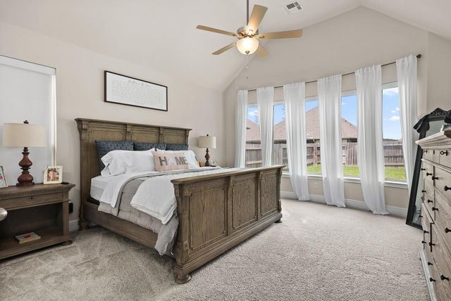 2725 Lakeside Shore Drive, League City, TX 77573
