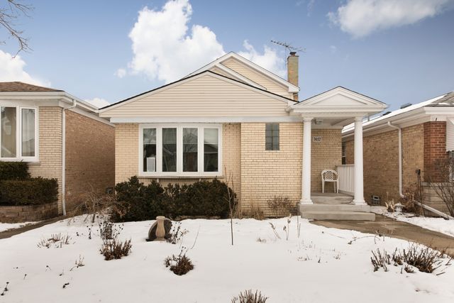 7417 N Oleander Avenue, Chicago, IL 60631