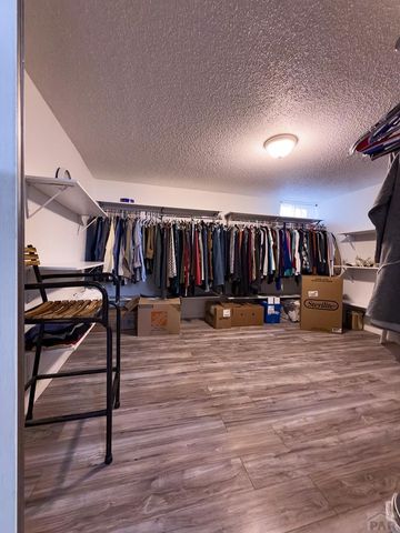 29 Fordham Circle, Pueblo, CO 81005