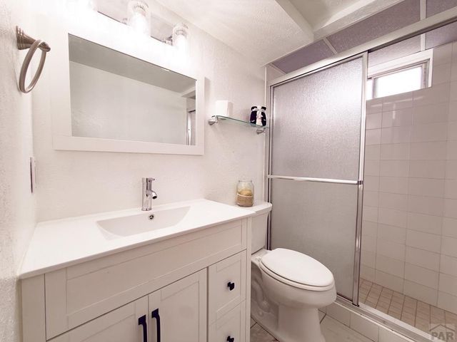 29 Fordham Circle, Pueblo, CO 81005