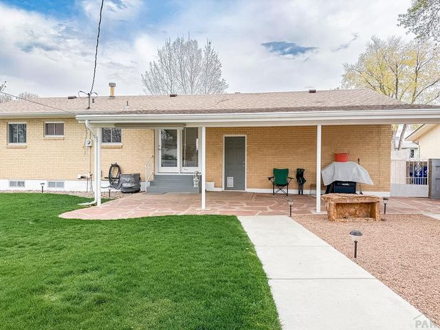 29 Fordham Circle, Pueblo, CO 81005