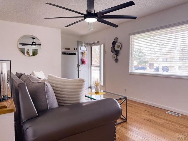 29 Fordham Circle, Pueblo, CO 81005