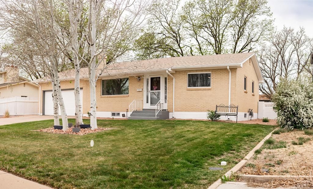 29 Fordham Circle, Pueblo, CO 81005