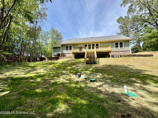 8780 E Thunderbird Drive, Hernando, MS 38632