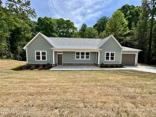 8780 E Thunderbird Drive, Hernando, MS 38632