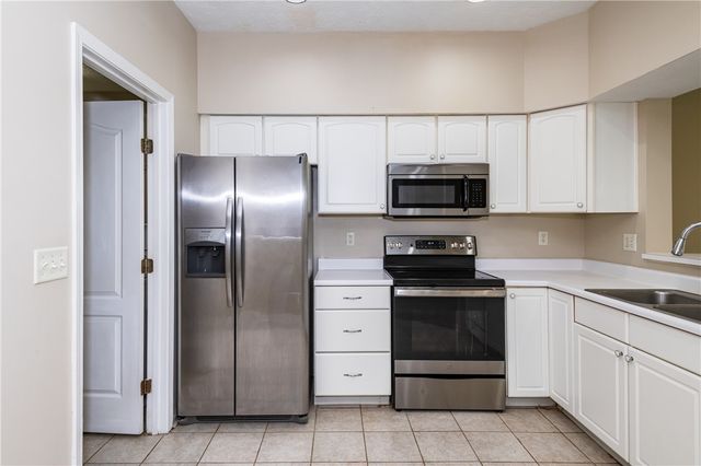 3600 Sequoia Drive, Beavercreek, OH 45431