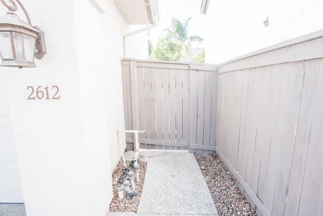 2612 Marsh Wren Way, Elk Grove, CA 95757