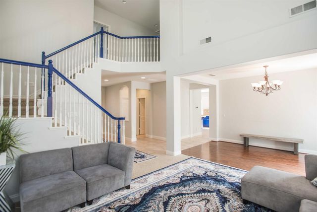 2612 Marsh Wren Way, Elk Grove, CA 95757