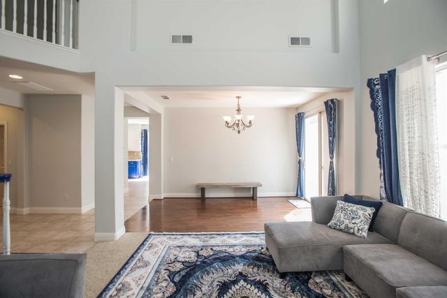 2612 Marsh Wren Way, Elk Grove, CA 95757