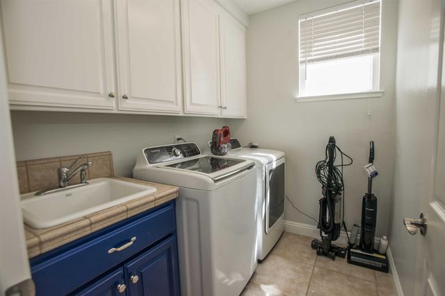 2612 Marsh Wren Way, Elk Grove, CA 95757