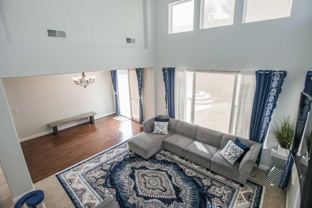 2612 Marsh Wren Way, Elk Grove, CA 95757