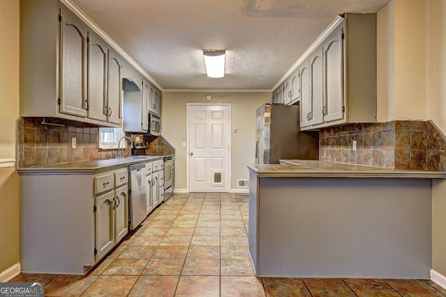 427 Zebulon Road, Milner, GA 30257