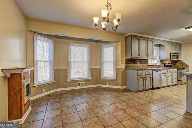 427 Zebulon Road, Milner, GA 30257