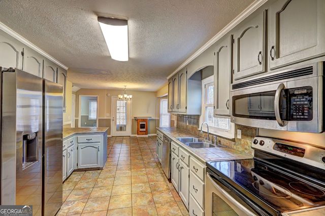 427 Zebulon Road, Milner, GA 30257