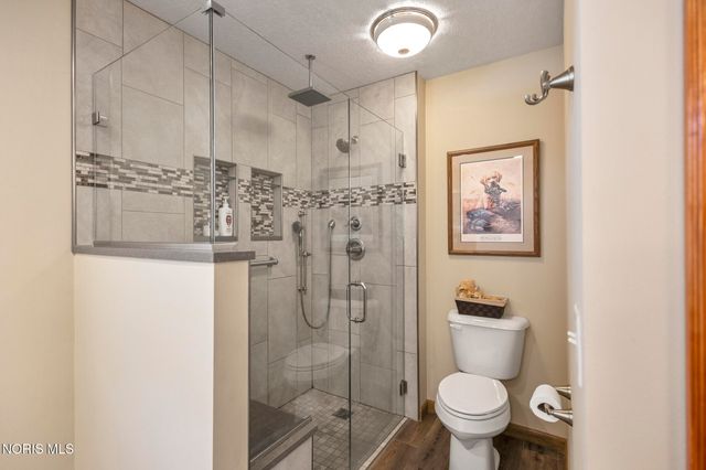 1492 Eastridge Drive, Waterville, OH 43566