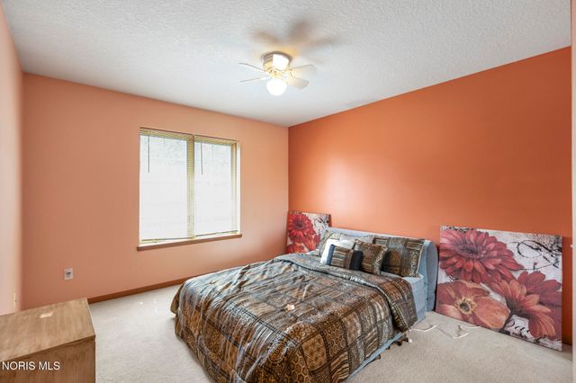 1492 Eastridge Drive, Waterville, OH 43566