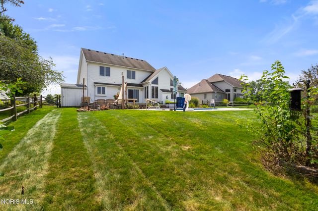 1492 Eastridge Drive, Waterville, OH 43566