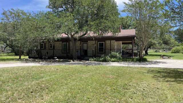 650 Wild Turkey Run, New Braunfels, TX 78132