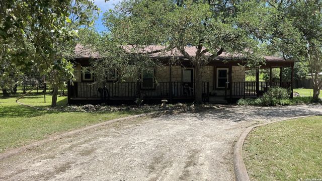 650 Wild Turkey Run, New Braunfels, TX 78132