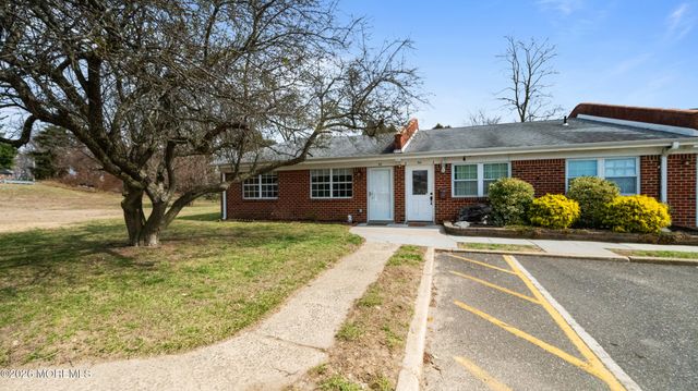 52 Breeze Court 90, Brick, NJ 08724