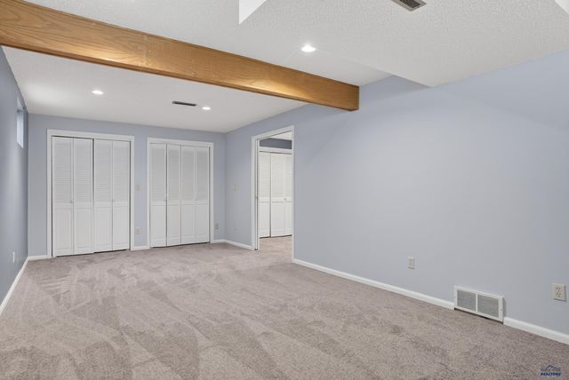 3934 PARKVIEW DR, Rapid City, SD 57701