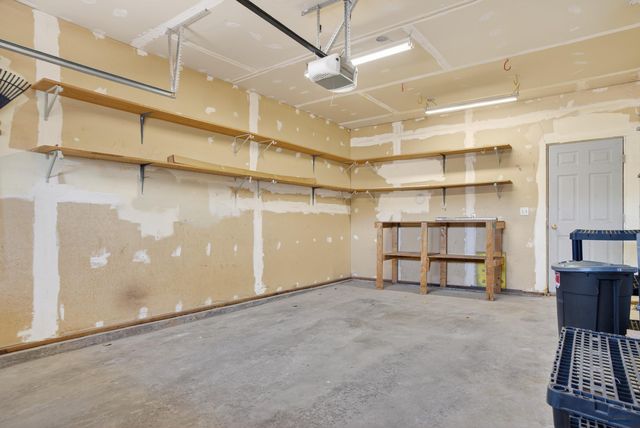 3934 PARKVIEW DR, Rapid City, SD 57701