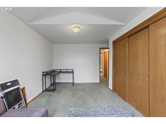 2981 Sw 31ST St, Gresham, OR 97080