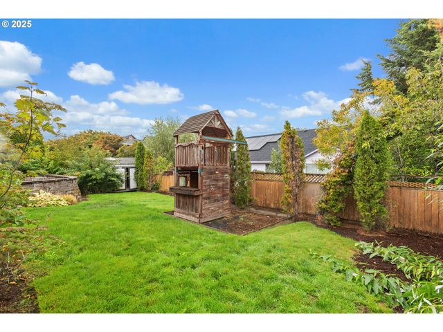 2981 Sw 31ST St, Gresham, OR 97080