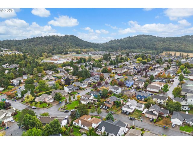 2981 Sw 31ST St, Gresham, OR 97080