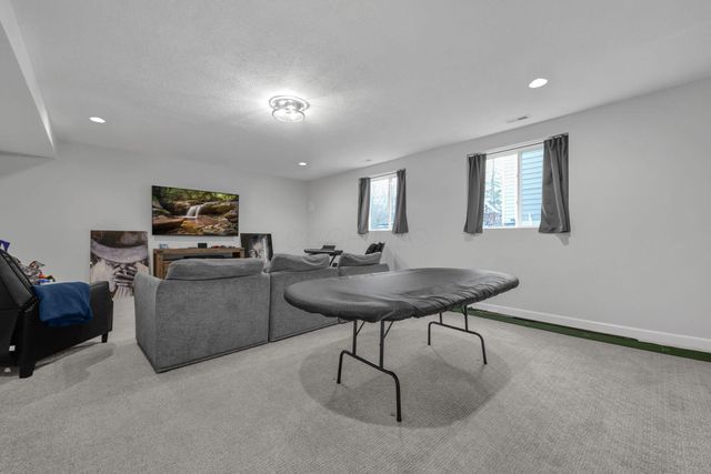 9356 Hildebrand Drive, Plain City, OH 43064