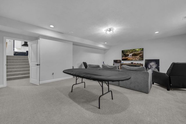 9356 Hildebrand Drive, Plain City, OH 43064