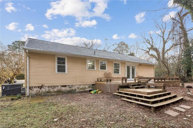 706 Maupin PL, Williamsburg, VA 23185