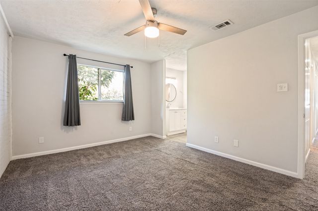 2108 Via Madonna, Carrollton, TX 75006