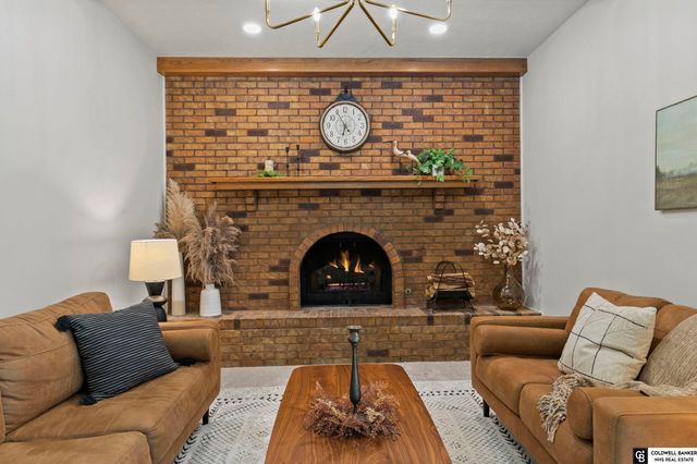 5210 Jade Court, Lincoln, NE 68516