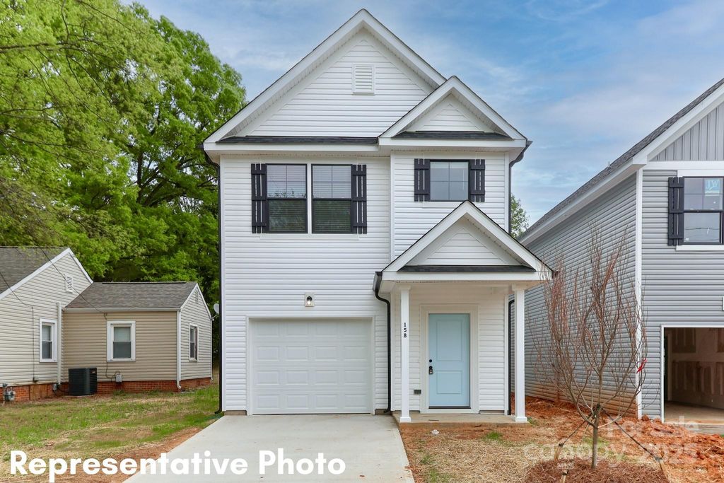 432 E Mills Avenue, Mooresville, NC 28115