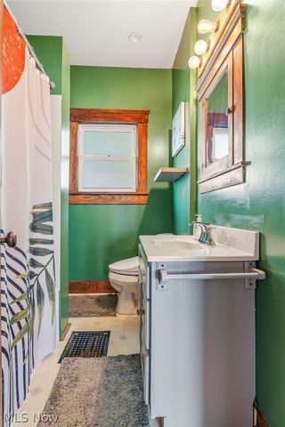 324 Woodrow Street NW, North Canton, OH 44720