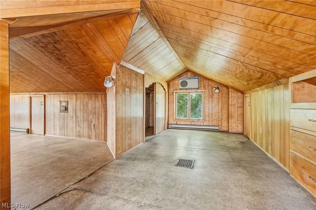 324 Woodrow Street NW, North Canton, OH 44720