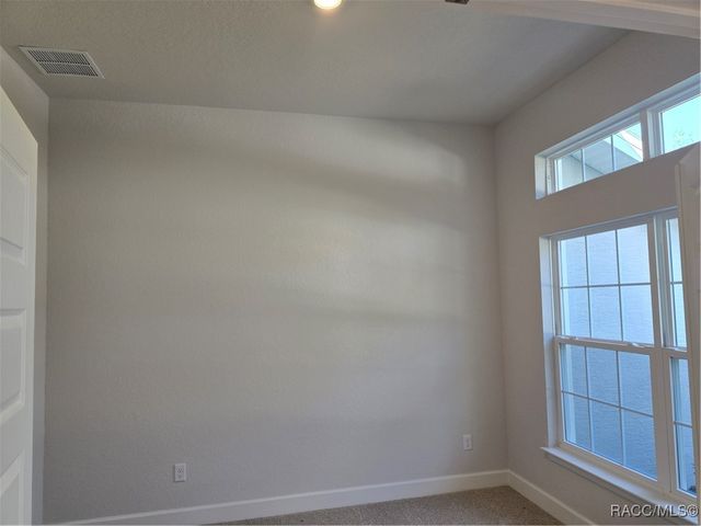 54 Grass Street, Homosassa, FL 34446