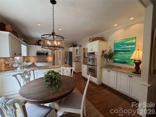2249 Greenbrook Parkway 57, Matthews, NC 28104
