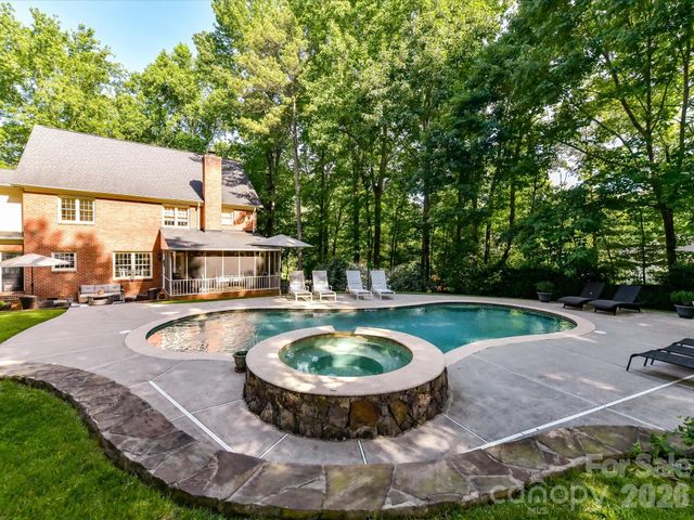 2249 Greenbrook Parkway 57, Matthews, NC 28104