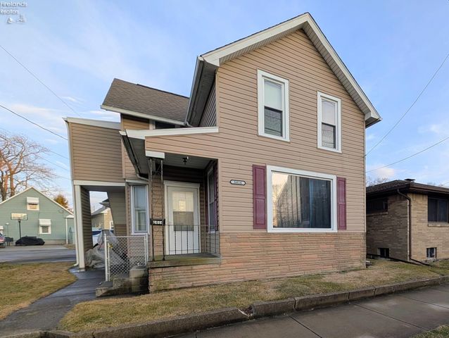 1016 Hayes Avenue, Sandusky, OH 44870