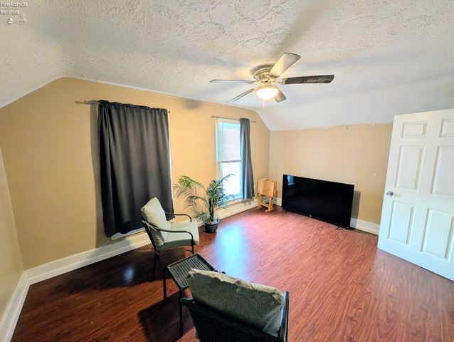 1016 Hayes Avenue, Sandusky, OH 44870