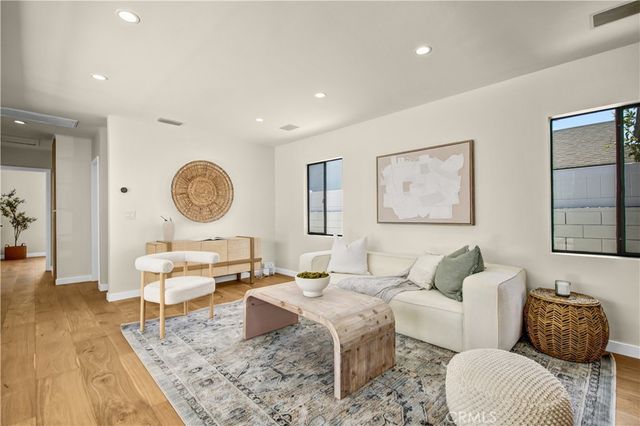 4038 Denny, Studio City, CA 91604