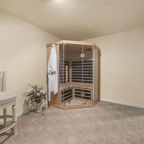 2779 Clearview Road, Hampton, PA 15101