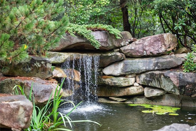 2779 Clearview Road, Hampton, PA 15101