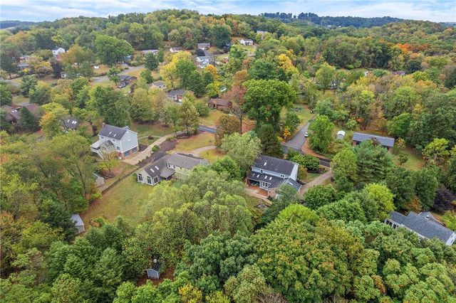 2779 Clearview Road, Hampton, PA 15101