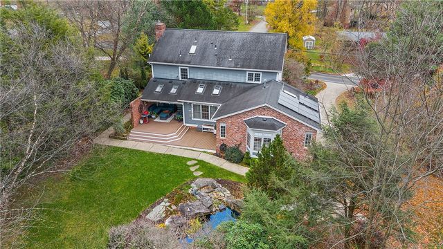 2779 Clearview Road, Hampton, PA 15101