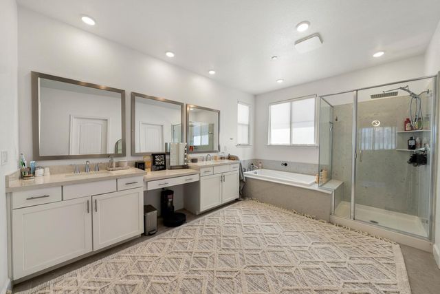 2008 La Sal Way, Roseville, CA 95747