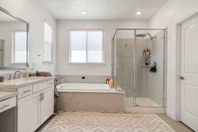 2008 La Sal Way, Roseville, CA 95747